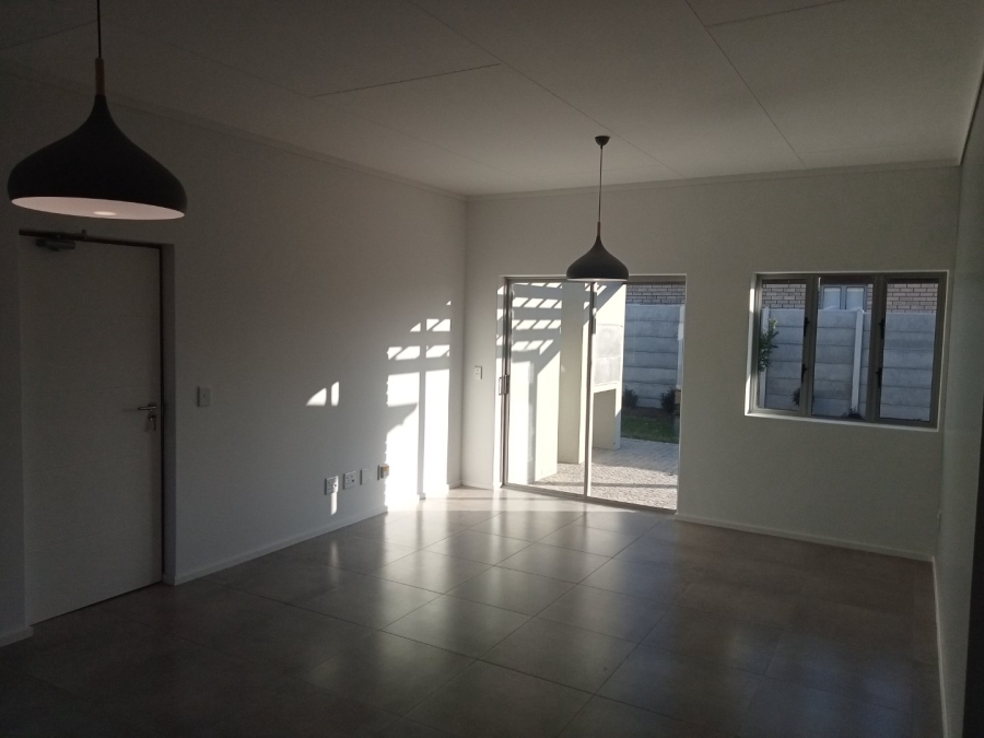 To Let 3 Bedroom Property for Rent in Pacaltsdorp Western Cape
